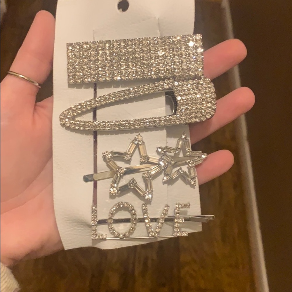 Free people hair clips/pins